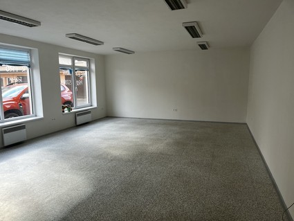 Pronájem nebytových prostor v Pelhřimově - Fotka 1