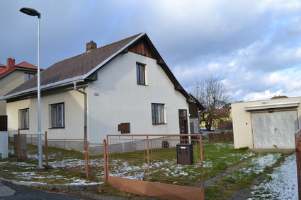 Samostatně stojící RD ve Velké Losenici - Fotka 1