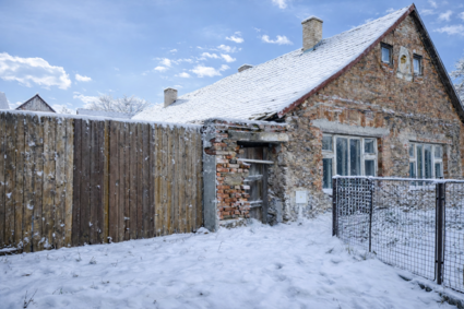 Prodej domu s uzavřeným dvorem u Pacova - Fotka 1